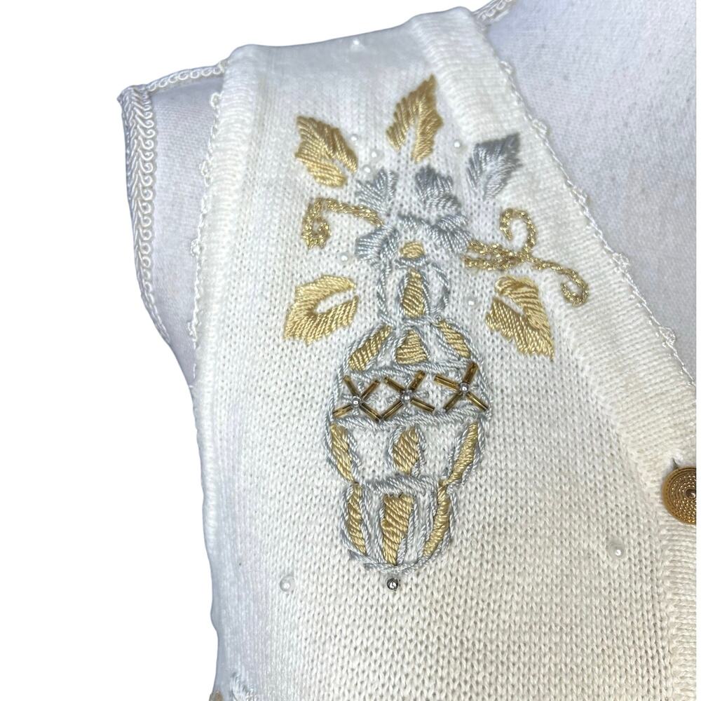 Vintage holiday knit vest sequins embroidered cream retro grandma core festive - Picture 4 of 7